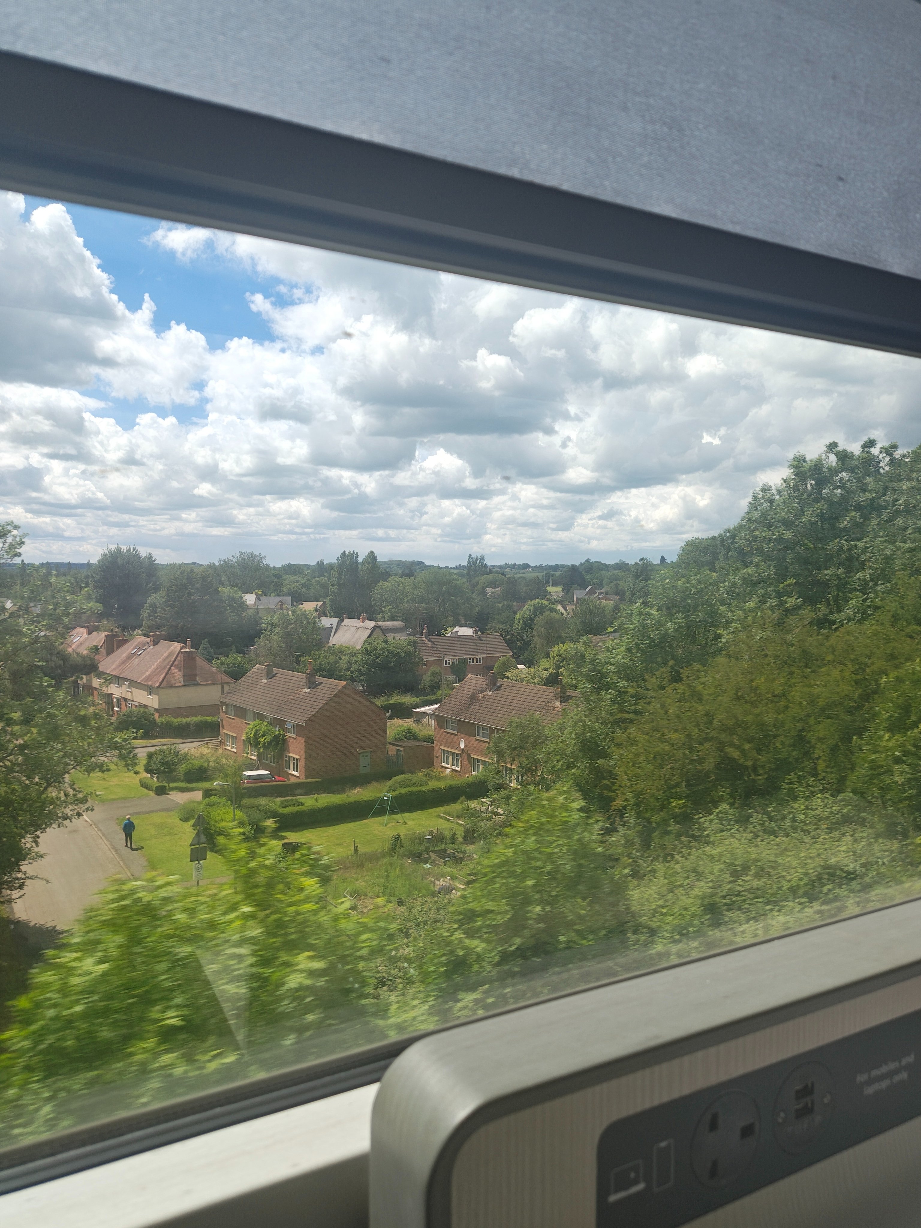BBW ebony escort London first class train travel
